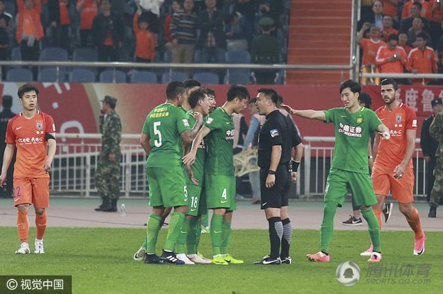 由姜伟、李丽娜担任编剧的电影《潜伏》备案立项。